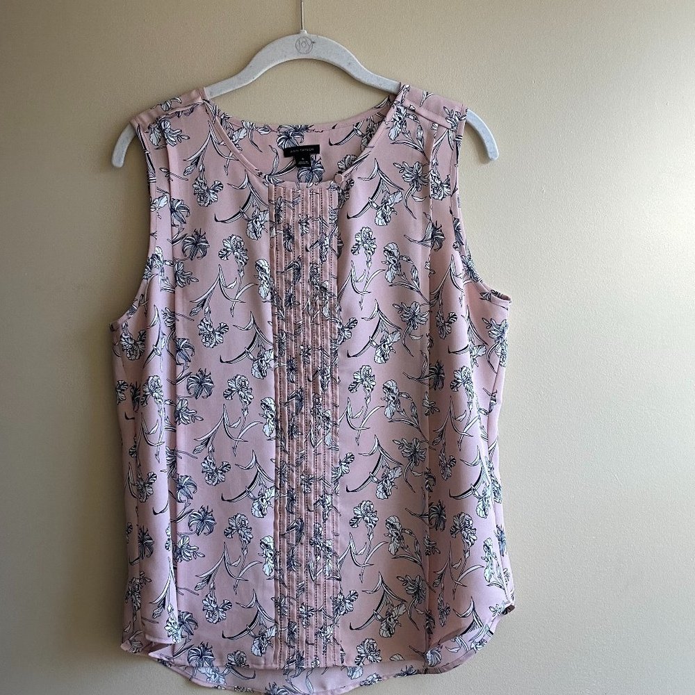 Ann Taylor Light Pink and Navy Floral Tank Top